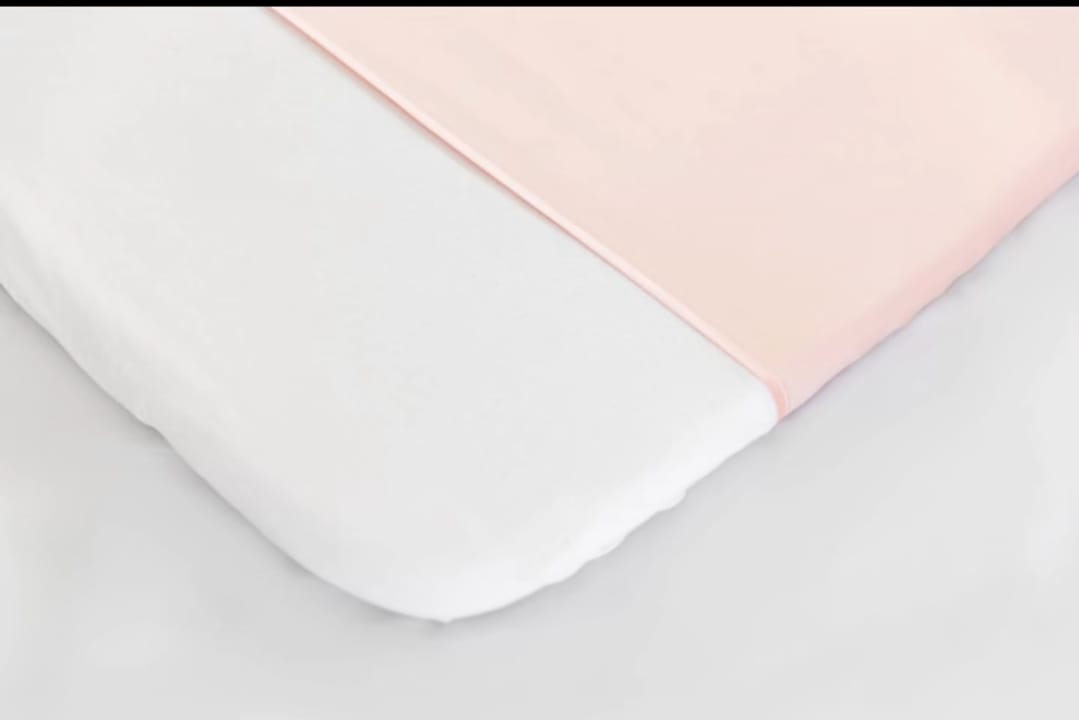 100% Mulberry Silk Bassinet Sleeve